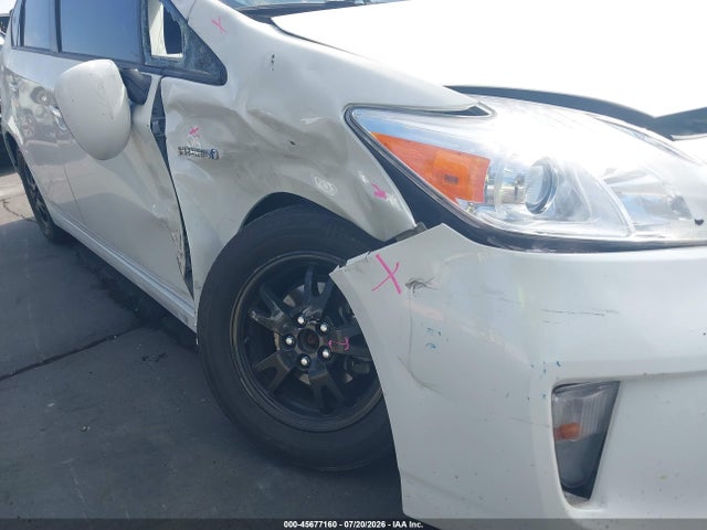 Toyota Prius Four 2015 JTDKN3DU7F1888399 Image 12