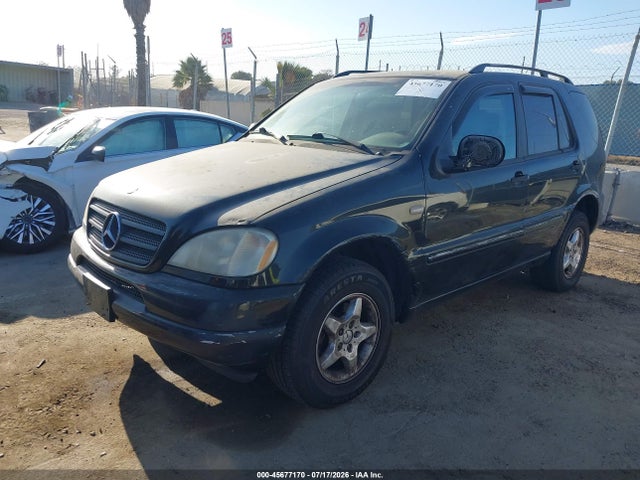 2000 Mercedes-benz Ml 320 მანქანა იყიდება აუქციონზე, vin: 4JGAB54E8YA161957, აუქციონის ნომერი: 45677170
