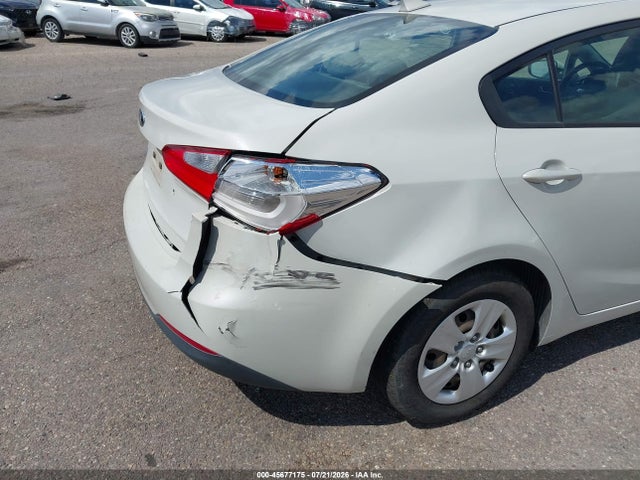 KIA FORTE LX 2015 KNAFK4A6XF5322023 Image 6