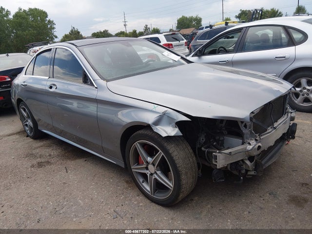 45677202 :رقم المزاد ، 55SWF6GB3FU003583 vin ، 2015 Mercedes-benz C 400 4matic مزاد بيع