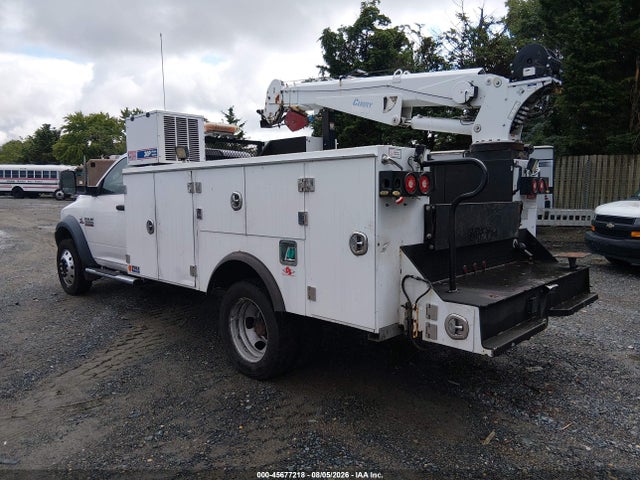 45677218 :رقم المزاد ، 3C7WRMBL1FG668427 vin ، 2015 Ram 5500 Chassis Tradesman/slt مزاد بيع