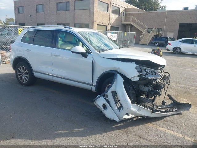 Auction sale of the 2013 Volkswagen Touareg Tdi Sport, vin: WVGEP9BP2DD013441, lot number: 45677243