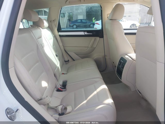 Продажа на аукционе авто 2013 Volkswagen Touareg Tdi Sport, vin: WVGEP9BP2DD013441, номер лота: 45677243