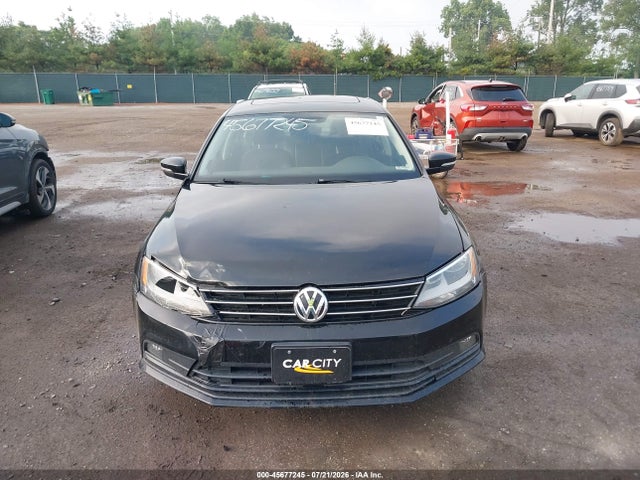 2015 Volkswagen Jetta 1.8t Sel მანქანა იყიდება აუქციონზე, vin: 3VWL17AJ9FM221741, აუქციონის ნომერი: 45677245