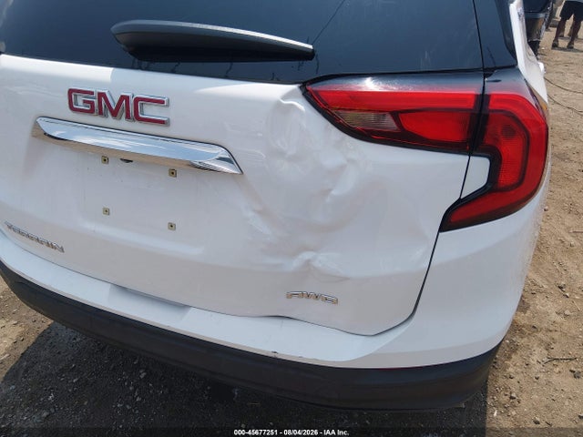 45677251 :رقم المزاد ، 3GKALTEV0JL359259 vin ، 2018 Gmc Terrain Sle مزاد بيع