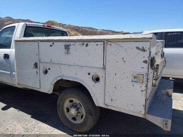2005 Chevrolet Silverado 2500hd Work Truck მანქანა იყიდება აუქციონზე, vin: 1GCHC24U65E206615, აუქციონის ნომერი: 45677256