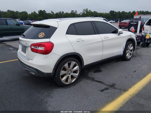 Продажа на аукционе авто 2015 Mercedes-benz Gla 250 4matic, vin: WDCTG4GBXFJ117945, номер лота: 45677299