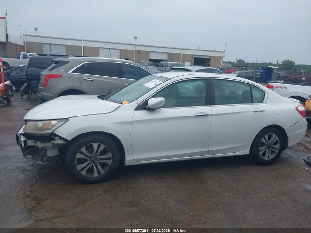 Продаж на аукціоні авто 2015 Honda Accord Lx, vin: 1HGCR2F33FA002412, номер лоту: 45677301