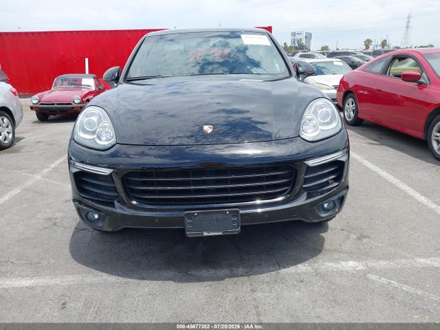 WP1AA2A2XHKA88549 Porsche Cayenne