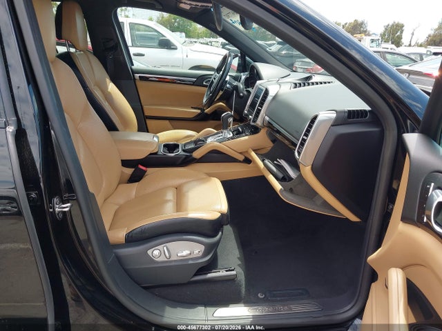 WP1AA2A2XHKA88549 Porsche Cayenne