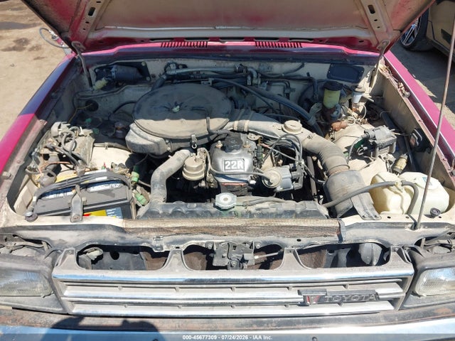 1982 Toyota Pickup / Cab Chassis 1/2 Ton Dlx მანქანა იყიდება აუქციონზე, vin: JT4RN44D1C0083536, აუქციონის ნომერი: 45677309