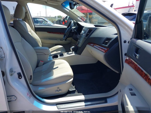 45677316 :رقم المزاد ، 4S4BRDKC4B2358752 vin ، 2011 Subaru Outback 3.6r Limited مزاد بيع