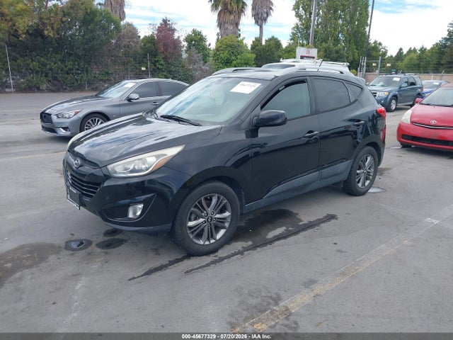 Hyundai TUCSON SE 2015 KM8JUCAG0FU112834 Image 2