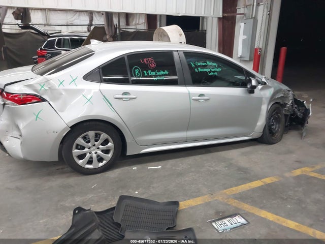 5YFB4MDE2RP157185 Toyota COROLLA LE