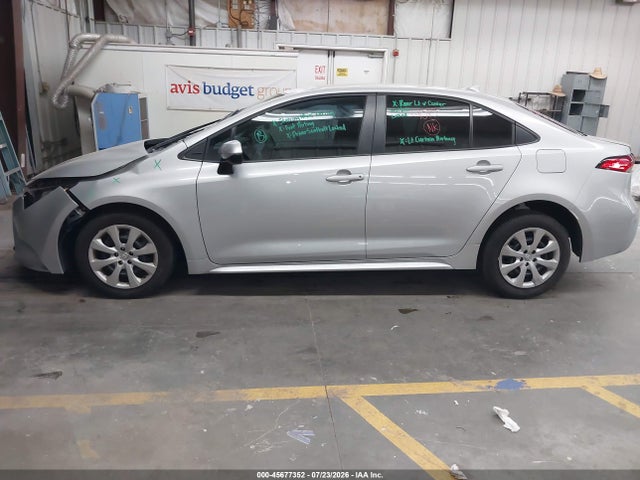 5YFB4MDE2RP157185 Toyota COROLLA LE