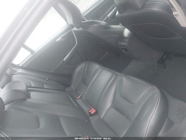 2017 Volvo S60 T5 Dynamic მანქანა იყიდება აუქციონზე, vin: YV126MFL3H2433547, აუქციონის ნომერი: 45677376