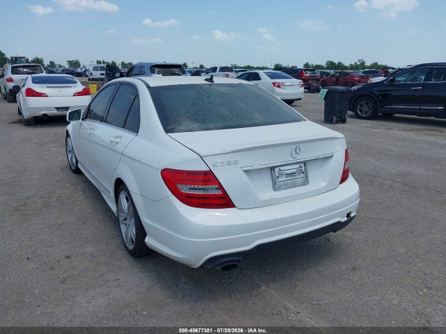 Aukcja sprzedaży 2013 Mercedes-benz C 250 Sport, vin: WDDGF4HB2DR262894, numer aukcji: 45677381