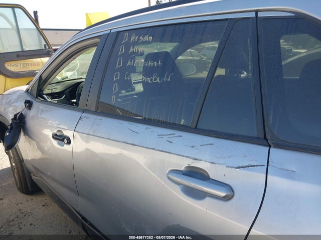 JTMMWRFV9RD221805 Toyota Rav4 Hybrid Le