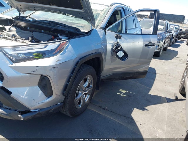 JTMMWRFV9RD221805 Toyota Rav4 Hybrid Le