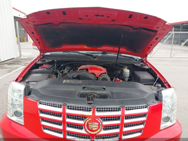 Продажа на аукционе авто 2010 Cadillac Escalade Premium, vin: 1GYUKCEF7AR172981, номер лота: 45677396