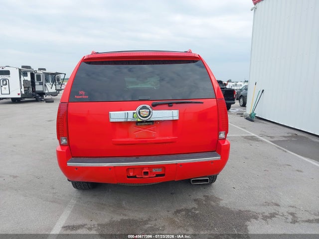 Продажа на аукционе авто 2010 Cadillac Escalade Premium, vin: 1GYUKCEF7AR172981, номер лота: 45677396