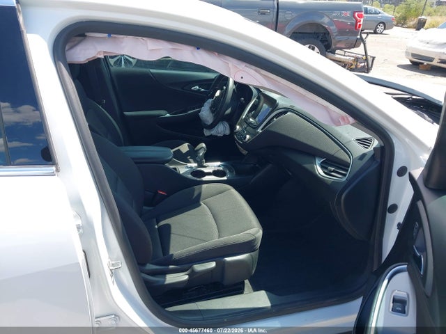 1G1ZD5ST0RF149740 Chevrolet Malibu Fwd 1lt