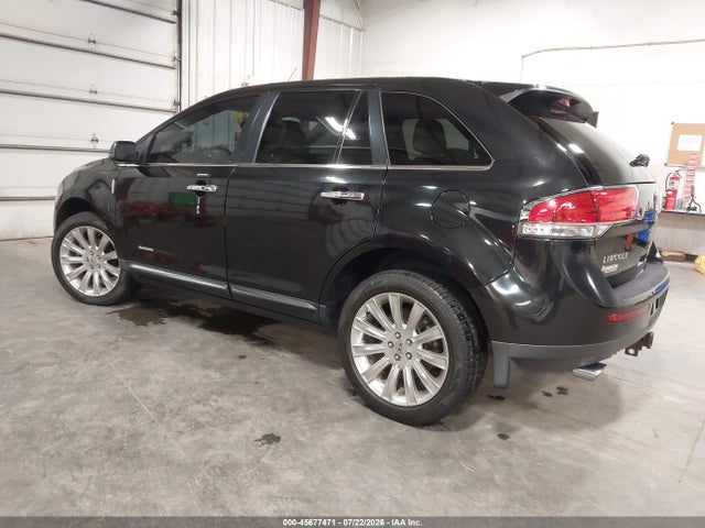 45677471 :رقم المزاد ، 2LMDJ8JK5FBL27045 vin ، 2015 Lincoln Mkx مزاد بيع