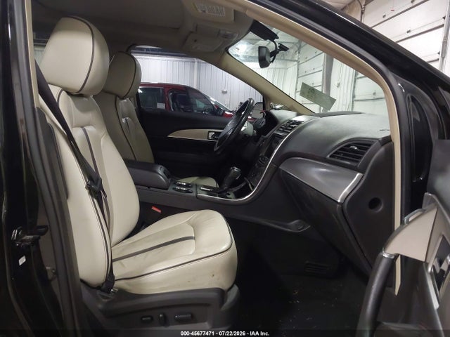 45677471 :رقم المزاد ، 2LMDJ8JK5FBL27045 vin ، 2015 Lincoln Mkx مزاد بيع