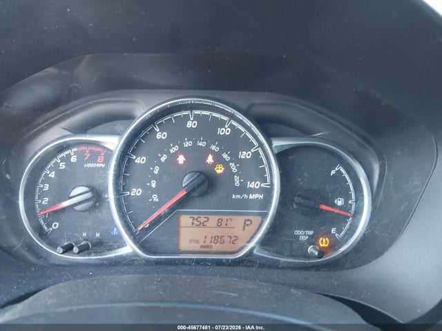 VNKKTUD31JA097577 Toyota Yaris L/le/se