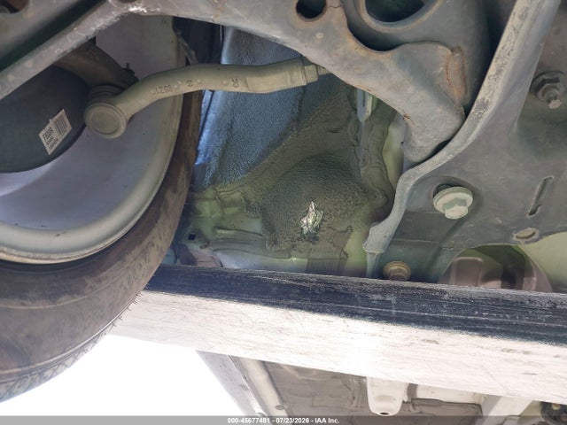 VNKKTUD31JA097577 Toyota Yaris L/le/se