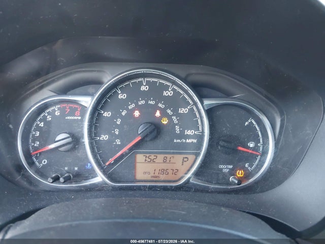 VNKKTUD31JA097577 Toyota Yaris L/le/se
