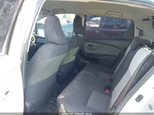 VNKKTUD31JA097577 Toyota Yaris L/le/se
