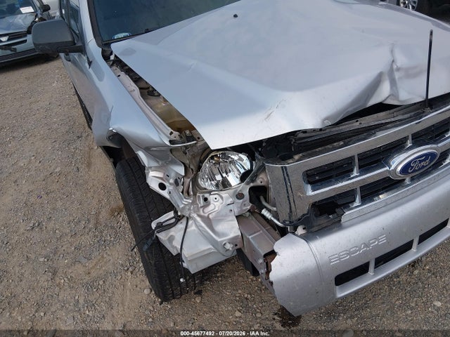 Продаж на аукціоні авто 2010 Ford Escape Xlt, vin: 1FMCU0D71AKC64838, номер лоту: 45677492