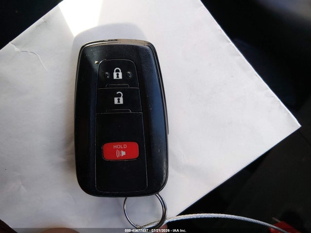 Toyota Prius Two 2017 JTDKBRFU0H3056337 Image 11