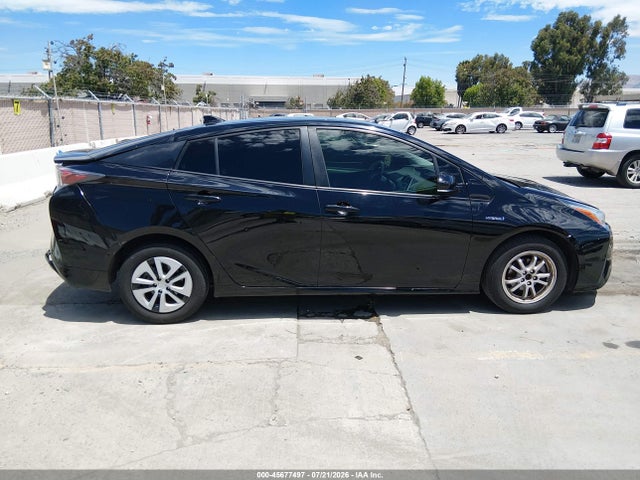 Toyota Prius Two 2017 JTDKBRFU0H3056337 Image 13
