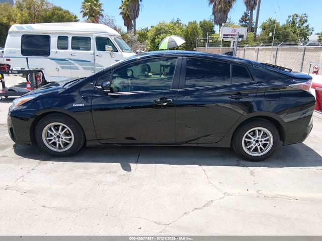 Toyota Prius Two 2017 JTDKBRFU0H3056337 Image 14