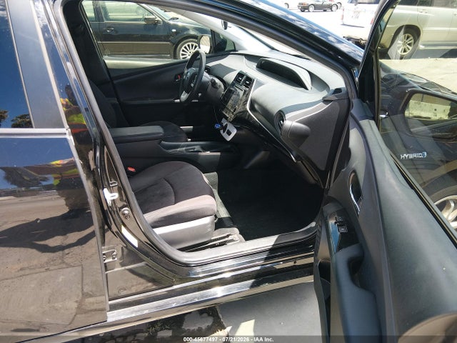 Toyota Prius Two 2017 JTDKBRFU0H3056337 Image 5