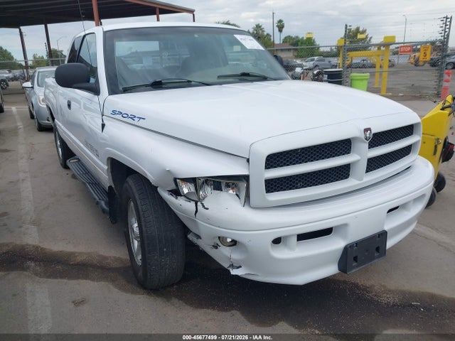 45677499 :رقم المزاد ، 1B7HC13Z5YJ111952 vin ، 2000 Dodge Ram 1500 St مزاد بيع