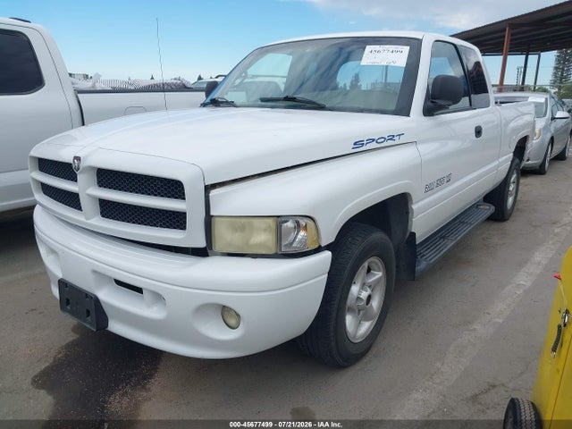 Продажа на аукционе авто 2000 Dodge Ram 1500 St, vin: 1B7HC13Z5YJ111952, номер лота: 45677499