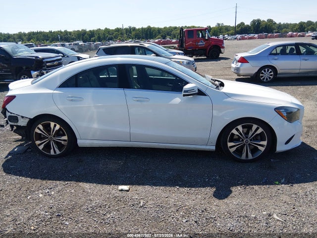 45677502 :رقم المزاد ، WDDSJ4GB3KN719095 vin ، 2019 Mercedes-benz Cla 250 4matic مزاد بيع