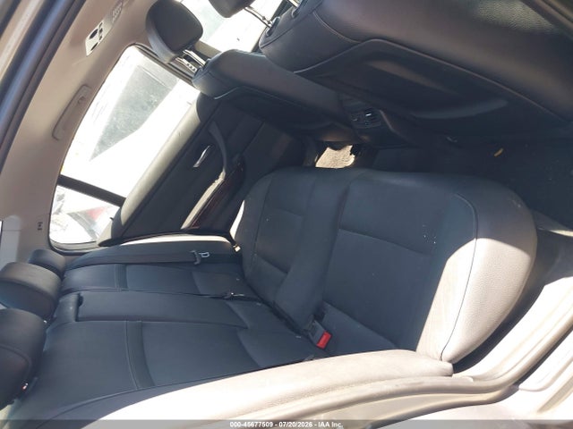 2011 Bmw 328i მანქანა იყიდება აუქციონზე, vin: WBAPH5G56BNM73281, აუქციონის ნომერი: 45677509