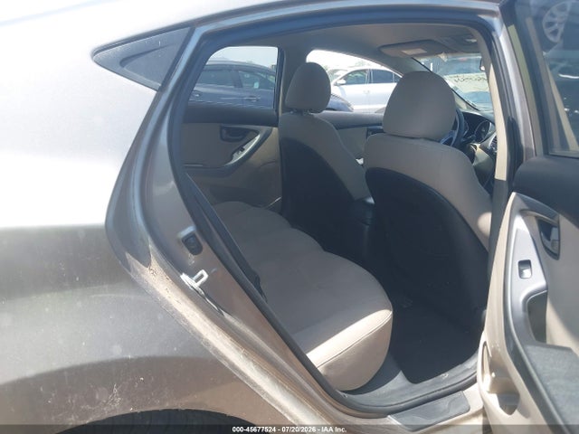 5NPDH4AE1GH721503 Hyundai ELANTRA SE