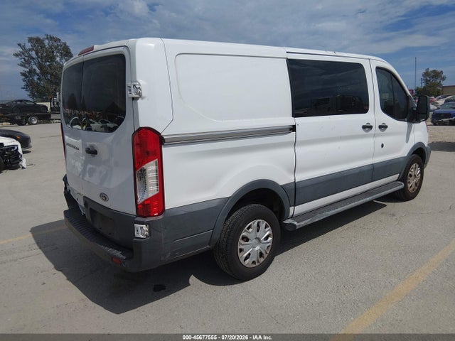 Ford Transit-250 2018 1FTYR1YM4JKA59001 Image 4