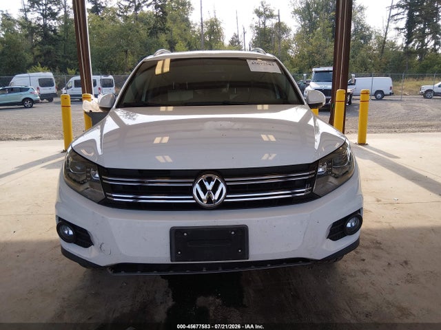 WVGBV7AX1GW574544 Volkswagen TIGUAN SE