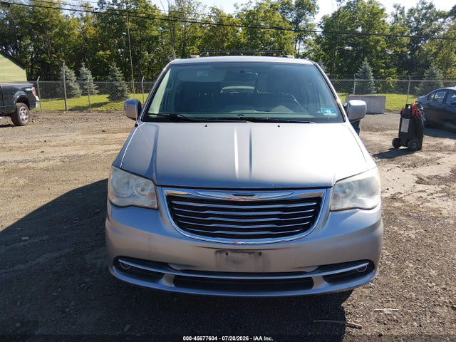 2013 Chrysler Town & Country Touring მანქანა იყიდება აუქციონზე, vin: 2C4RC1BG6DR652051, აუქციონის ნომერი: 45677604
