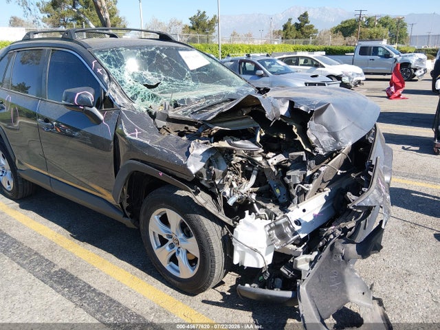 Toyota Rav4 Xle 2021 2T3P1RFV8MW180185 Image 6