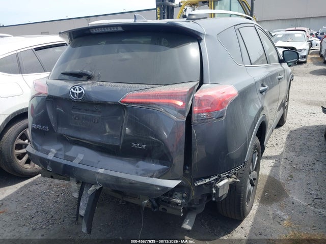 Toyota Rav4 Xle 2018 2T3WFREV0JW482581 Image 17