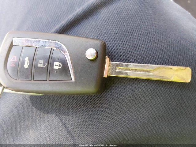 45677654 :رقم المزاد ، 4T1B11HK1JU535099 vin ، 2018 Toyota Camry L مزاد بيع