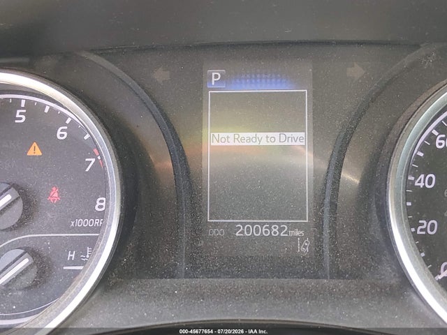 45677654 :رقم المزاد ، 4T1B11HK1JU535099 vin ، 2018 Toyota Camry L مزاد بيع