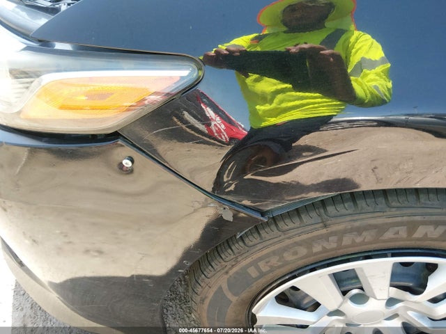 45677654 :رقم المزاد ، 4T1B11HK1JU535099 vin ، 2018 Toyota Camry L مزاد بيع